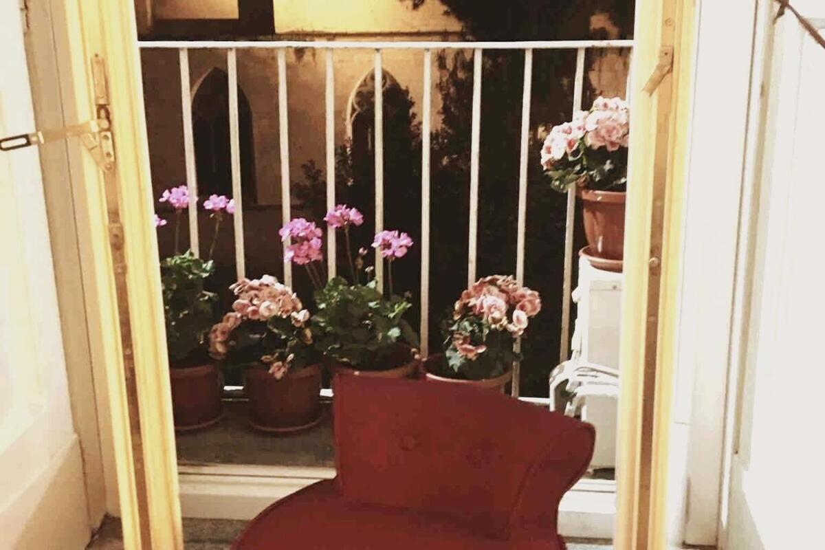 Maria Rosaria A Santa Chiara Spaccanapoli Appartement Buitenkant foto