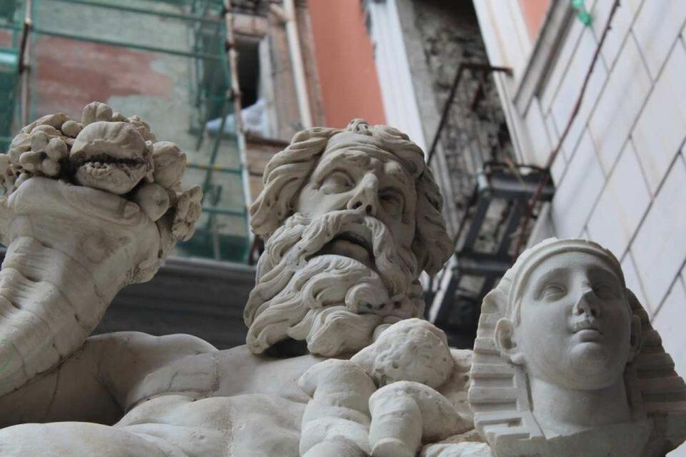 Maria Rosaria A Santa Chiara Spaccanapoli Appartement Buitenkant foto